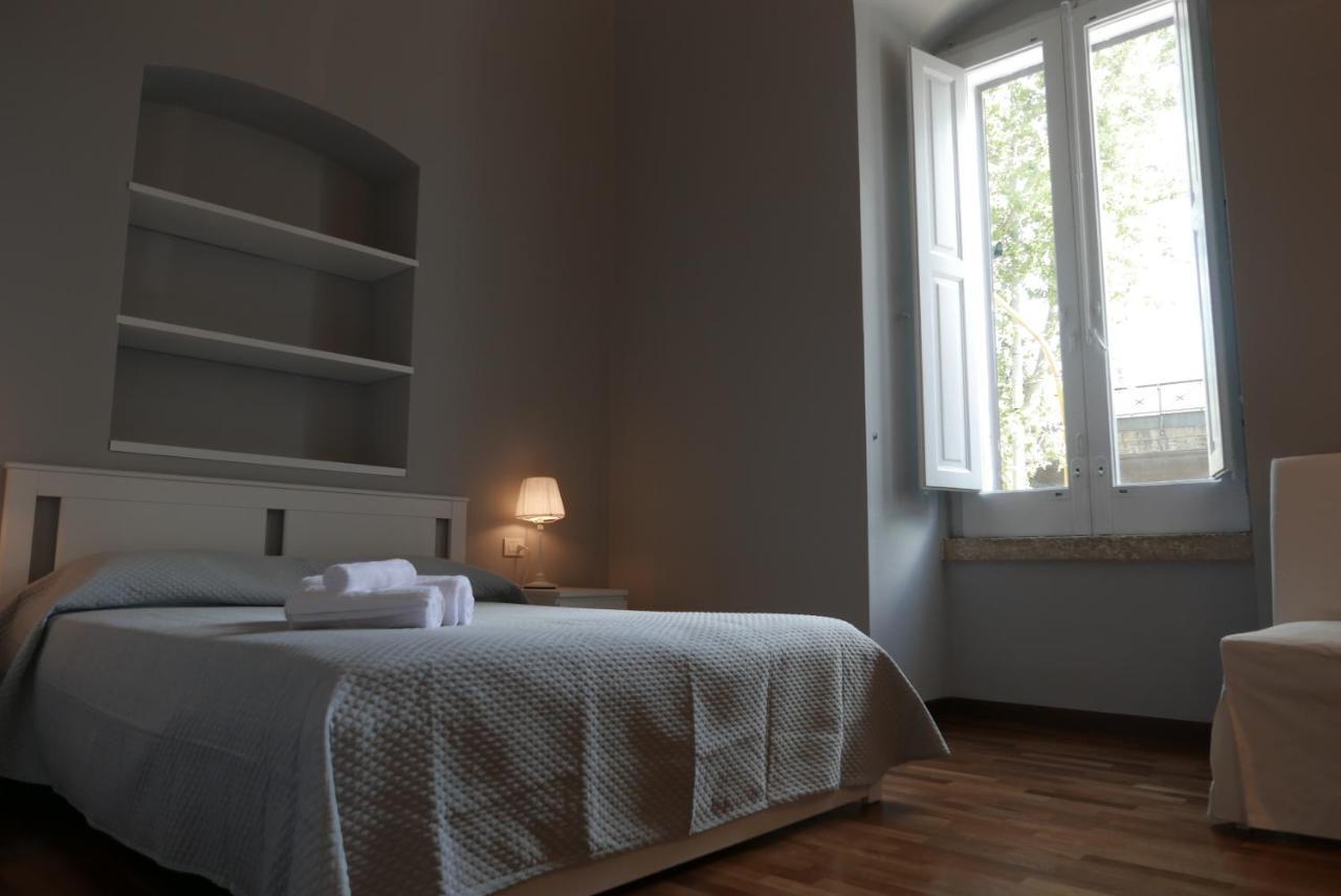 Suite 261 - Intero Appartamento Nel Centro Di Барі Екстер'єр фото