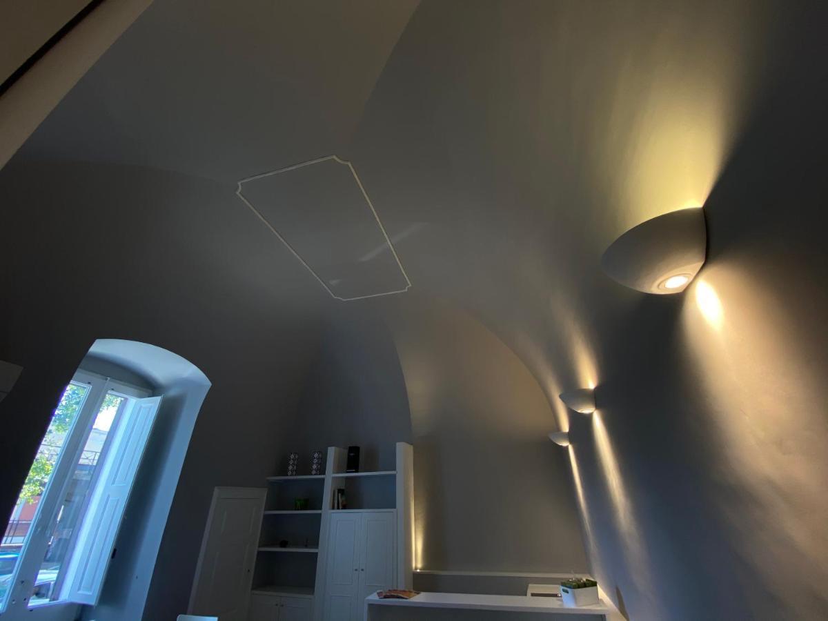 Suite 261 - Intero Appartamento Nel Centro Di Барі Екстер'єр фото