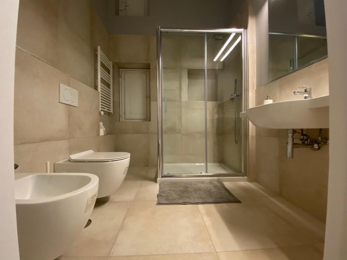 Suite 261 - Intero Appartamento Nel Centro Di Барі Екстер'єр фото